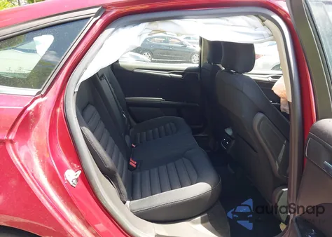 2015 Ford Fusion Se z USA, uszkodzony, nr VIN 3FA6P0H7XFR301302